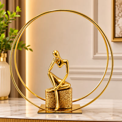 Statue ring