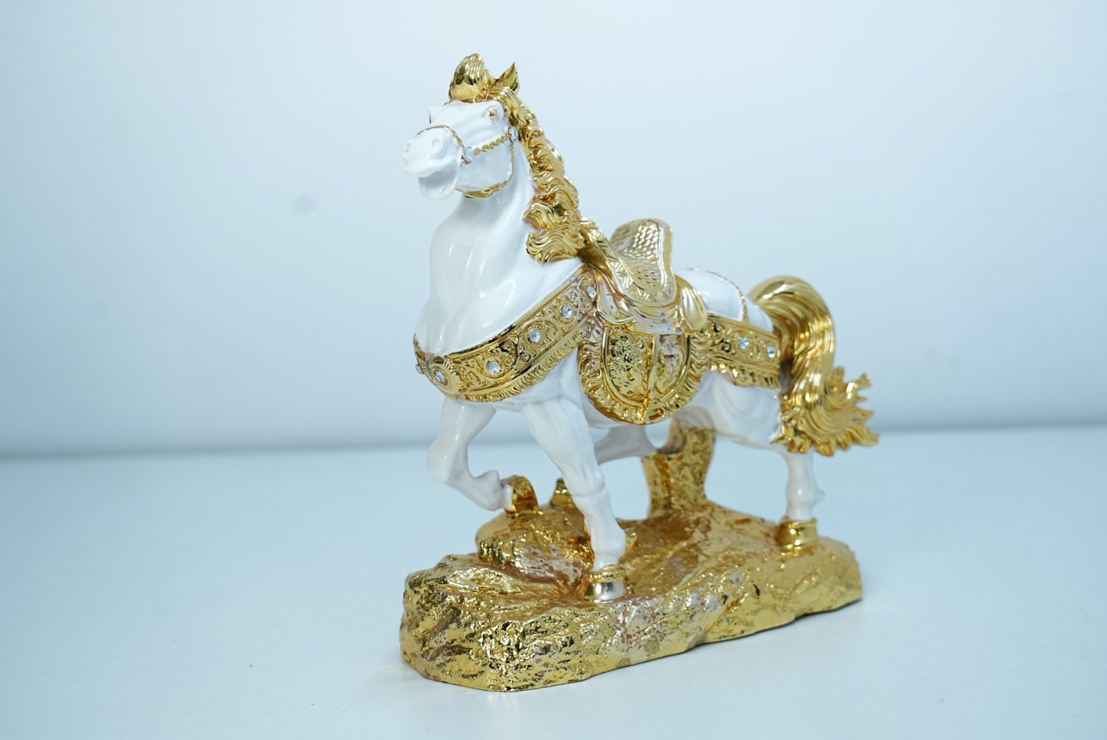 Horse - Image 3