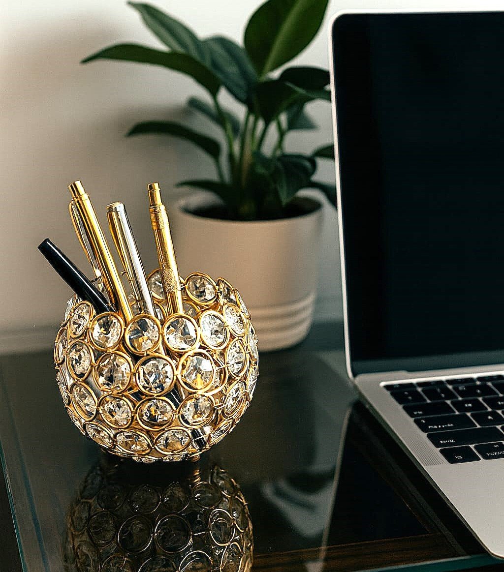 Pen Stand