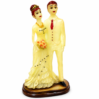 Elegant Couple Showpiece